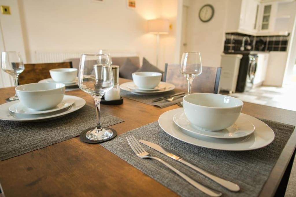 3 Bed, Parking Inc 15 Percent Off For Monthly Stays Westoe Εξωτερικό φωτογραφία