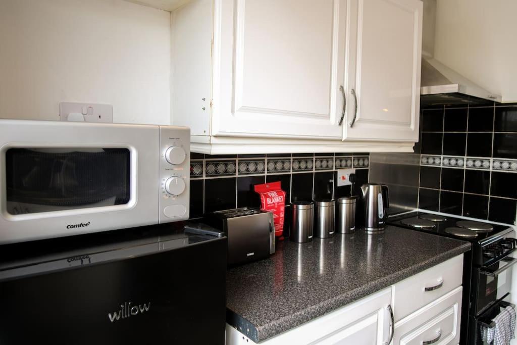3 Bed, Parking Inc 15 Percent Off For Monthly Stays Westoe Εξωτερικό φωτογραφία