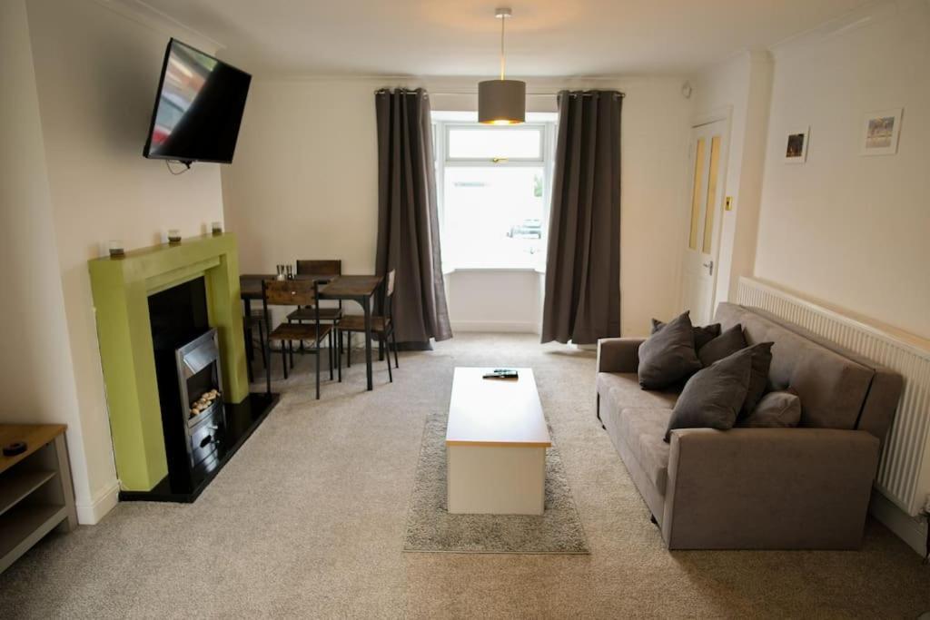 3 Bed, Parking Inc 15 Percent Off For Monthly Stays Westoe Εξωτερικό φωτογραφία